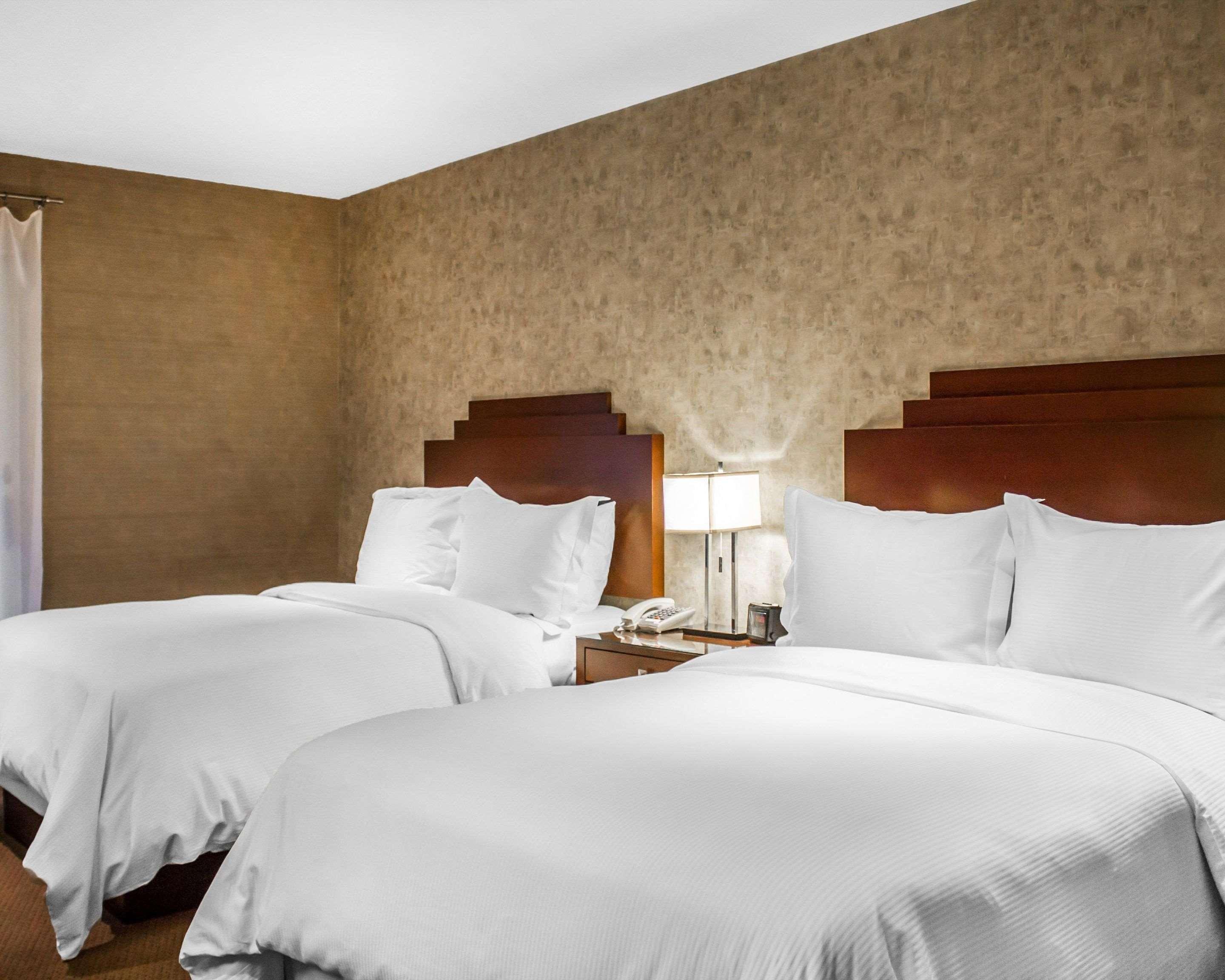 The Woodlands Inn Уилкс-Барре Экстерьер фото