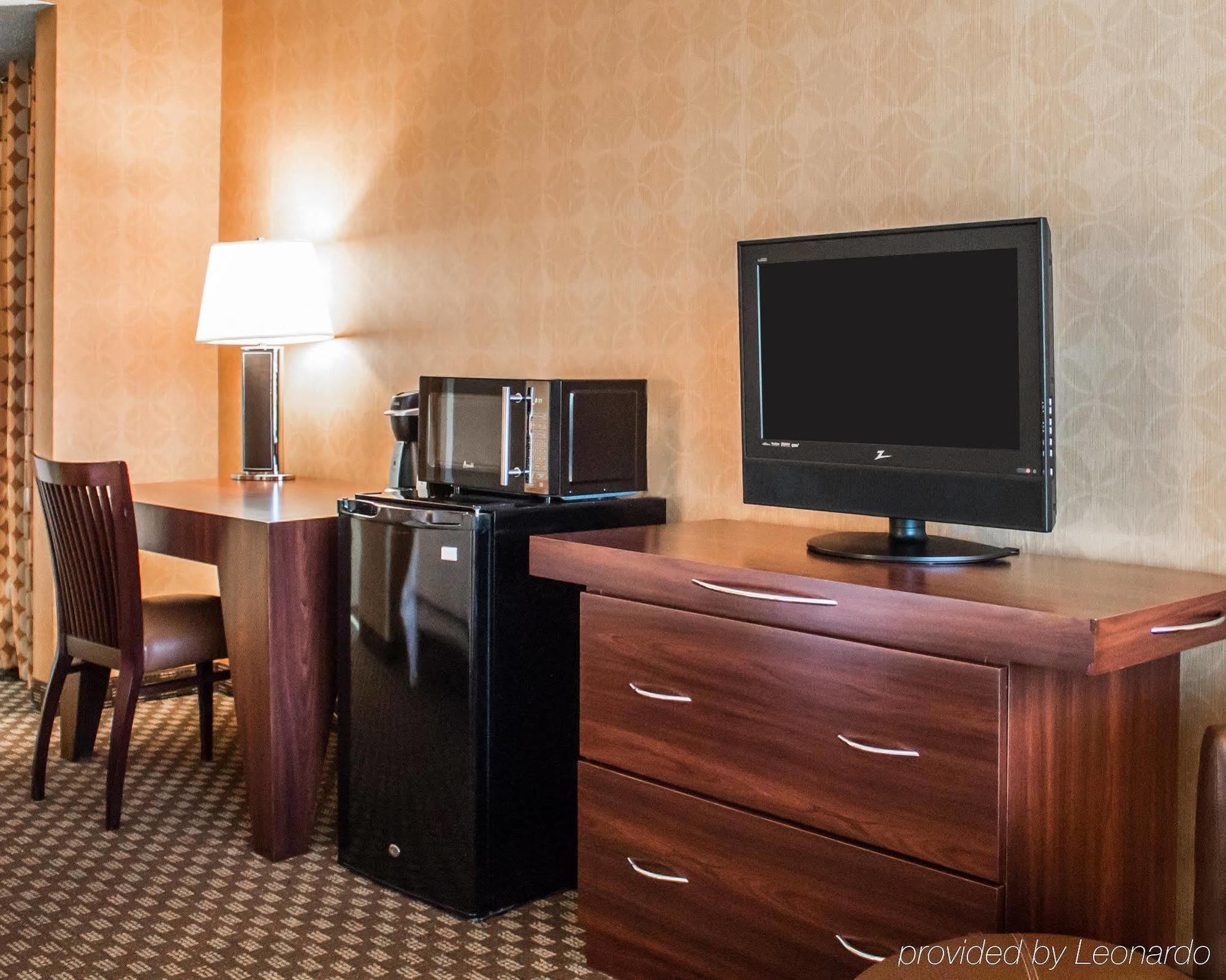 The Woodlands Inn Уилкс-Барре Экстерьер фото
